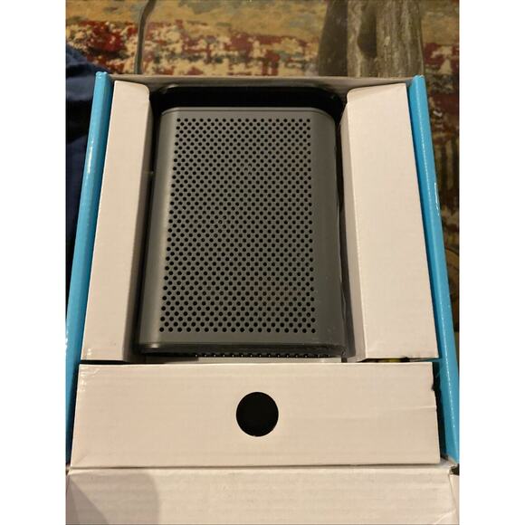 Motorola 8x4 CABLE MODEM Model MB7220 New - Picture 12 of 16